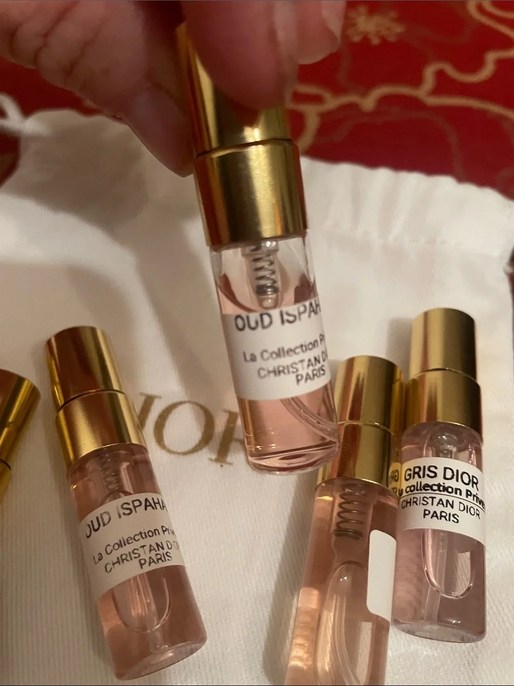 Dior La Collection Privée Travel Spray Vial Set - Pink with Gold Caps and Gucci